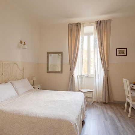 Dante'S In Vaticano 2 Bed and Breakfast Rome Buitenkant foto